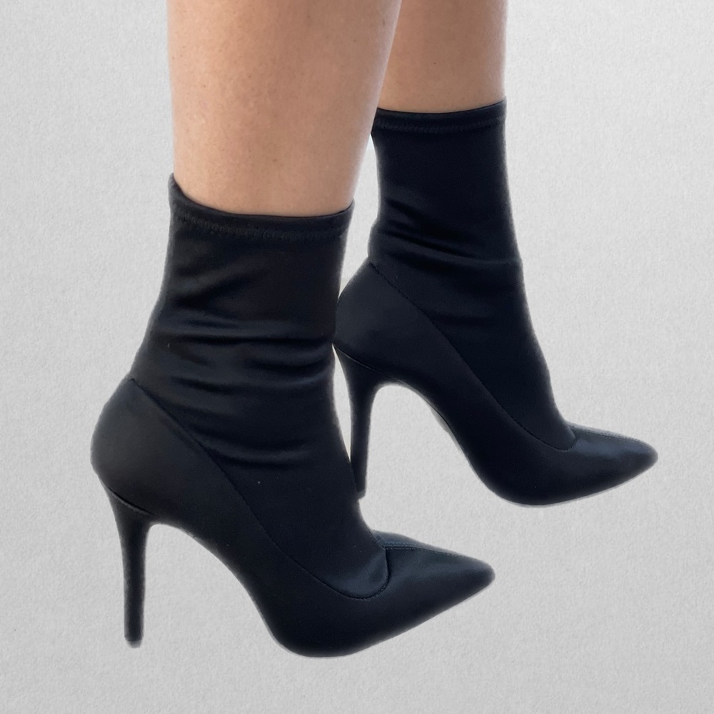 Catch me later Boots 9